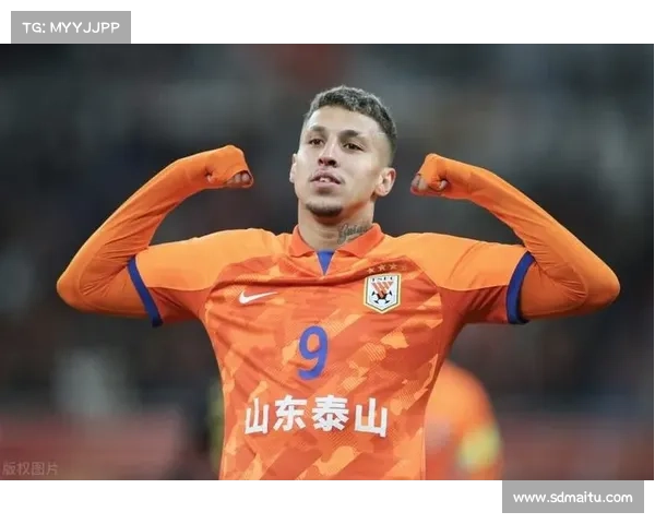 山东泰山克雷桑独揽8球傲视亚冠射手榜成新传奇